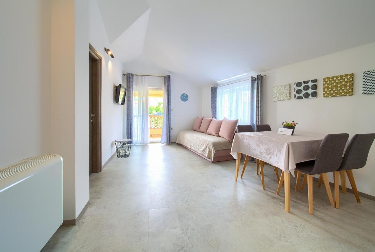 Apartmani Dal Malinska Luaran gambar