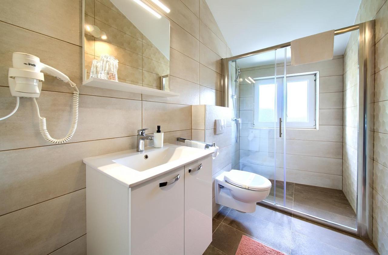 Apartmani Dal Malinska Luaran gambar